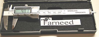 PINZA DIGITAL CAJA DE ACERO DE 0-100 MM CON CAJA DE MEDICIÓN