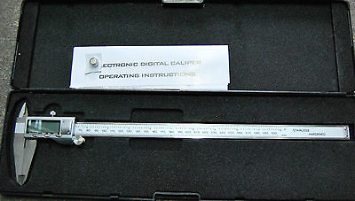 PINZA DIGITAL PROFESIONAL 0-300 mm ACERO con CAJA