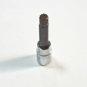 LLAVE DE TUBO ACANALADA PUNTA DE 12 MM DE LARGO 1/2" VASOS DE ACERO S2