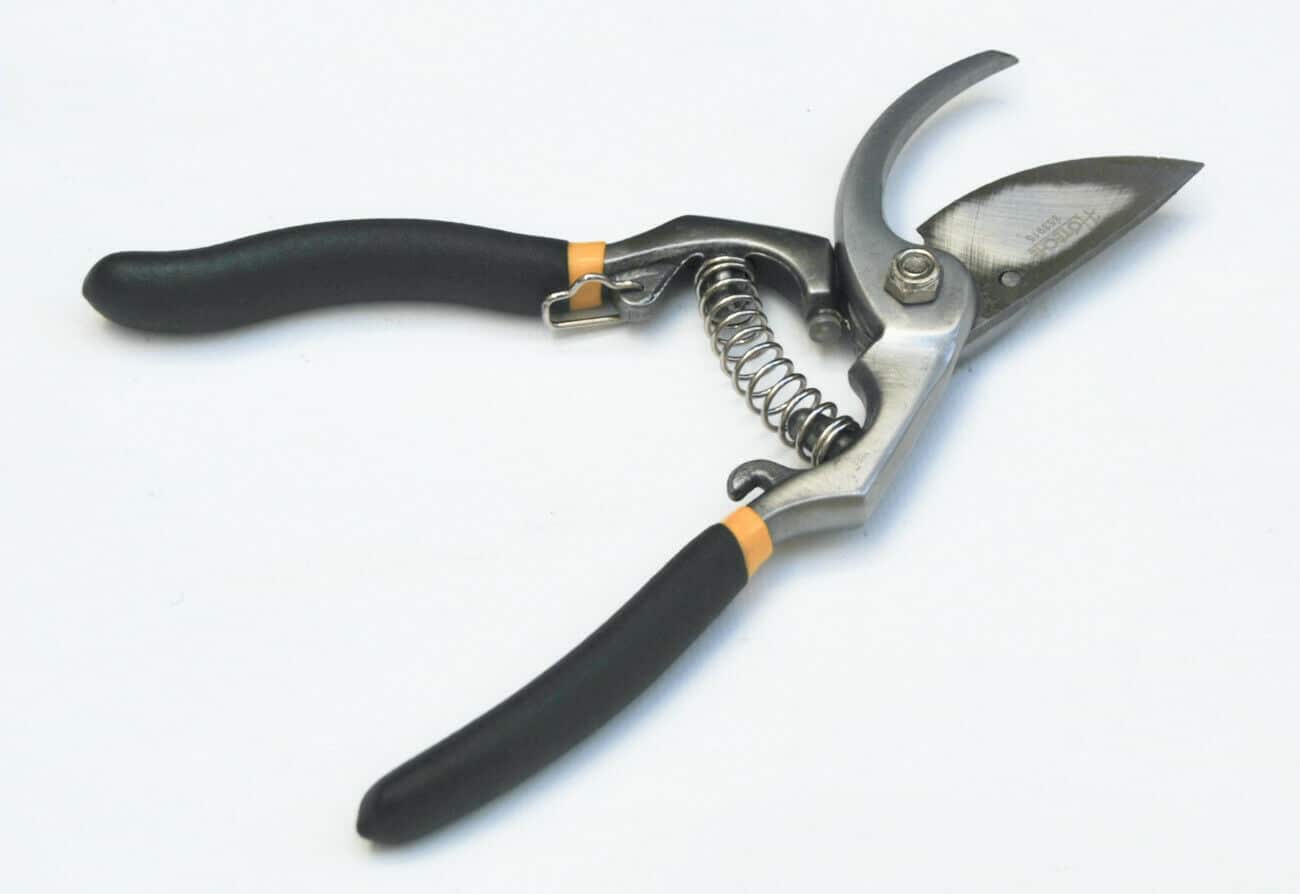 TIJERAS DE PODAR TIJERAS DE PODAR 8