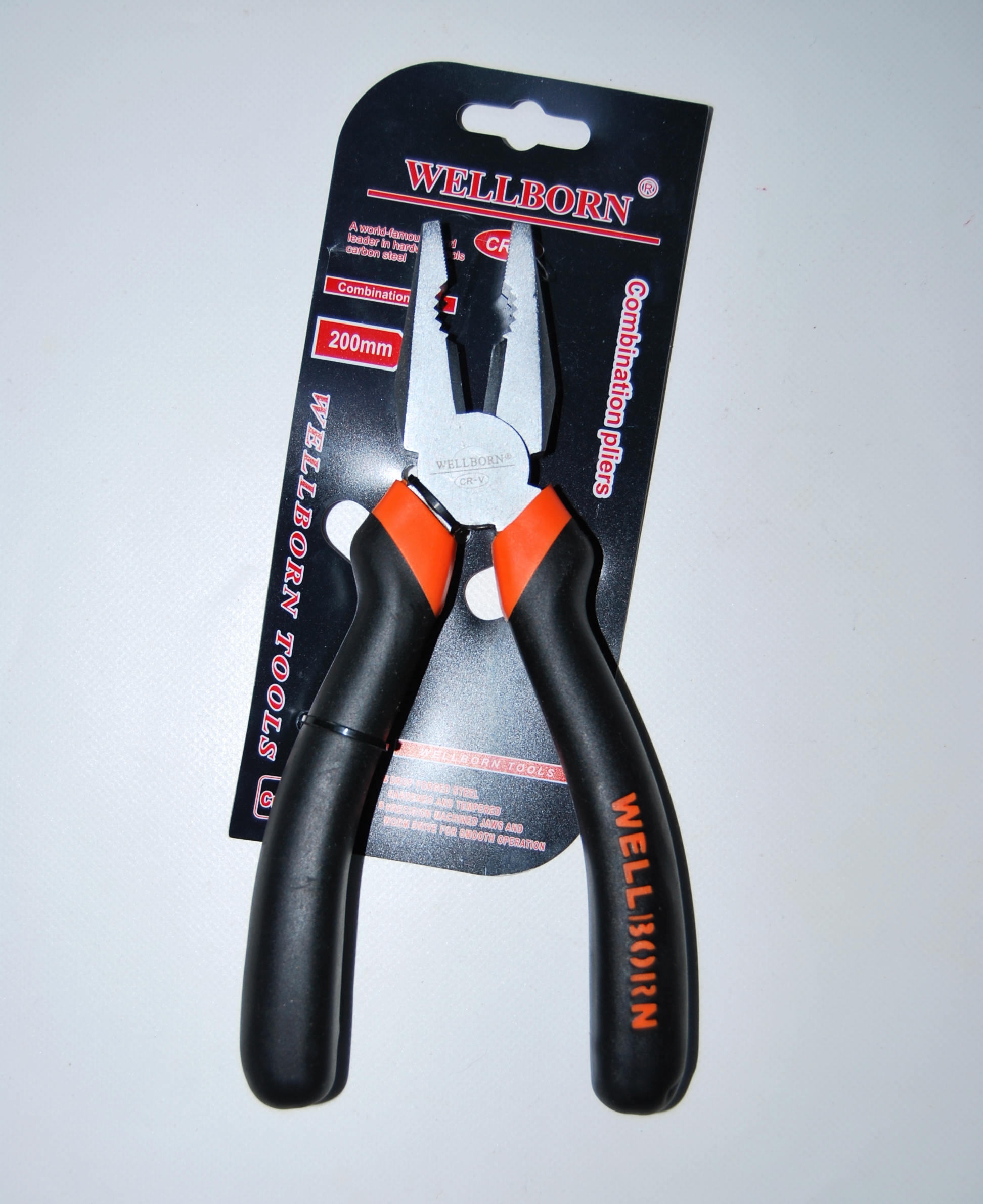 ALICATES 8" 200 mm MANGOS AISLADOS CUBIERTOS CON GOMA ANTIDESLIZANTE ELECTRICISTA 552