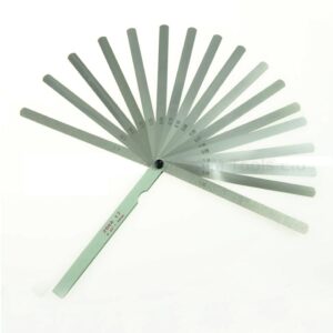 GALGA DE ESPESORES CONTROL DE HOLGURA Y RESTABLECIMIENTO DE LA VÁLVULA Y EL REGISTRO DE BUJÍAS